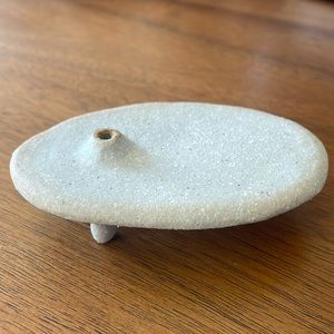 Stoneware incense holder